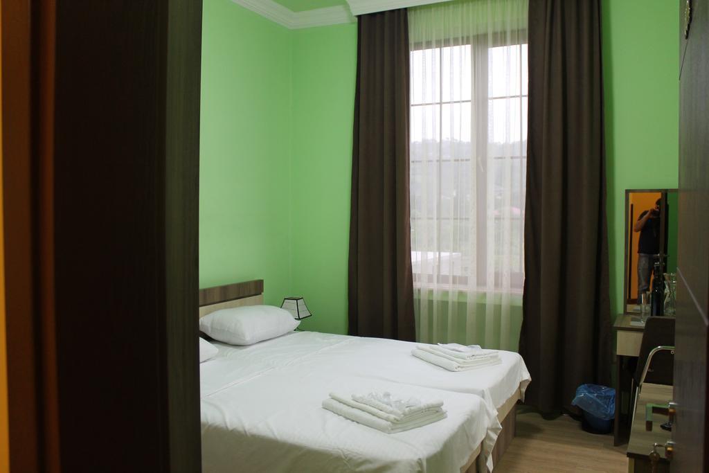 Villa Qero Batumi Esterno foto