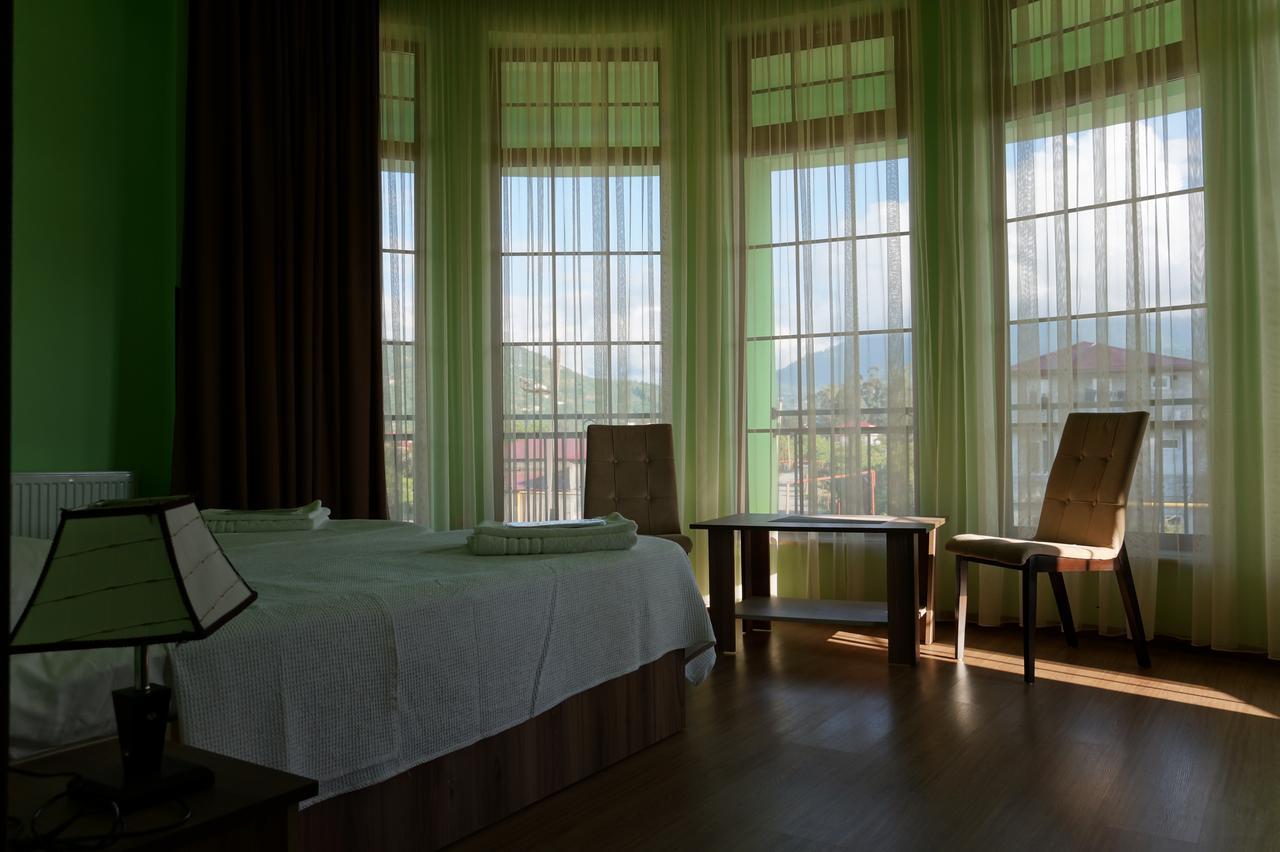 Villa Qero Batumi Esterno foto