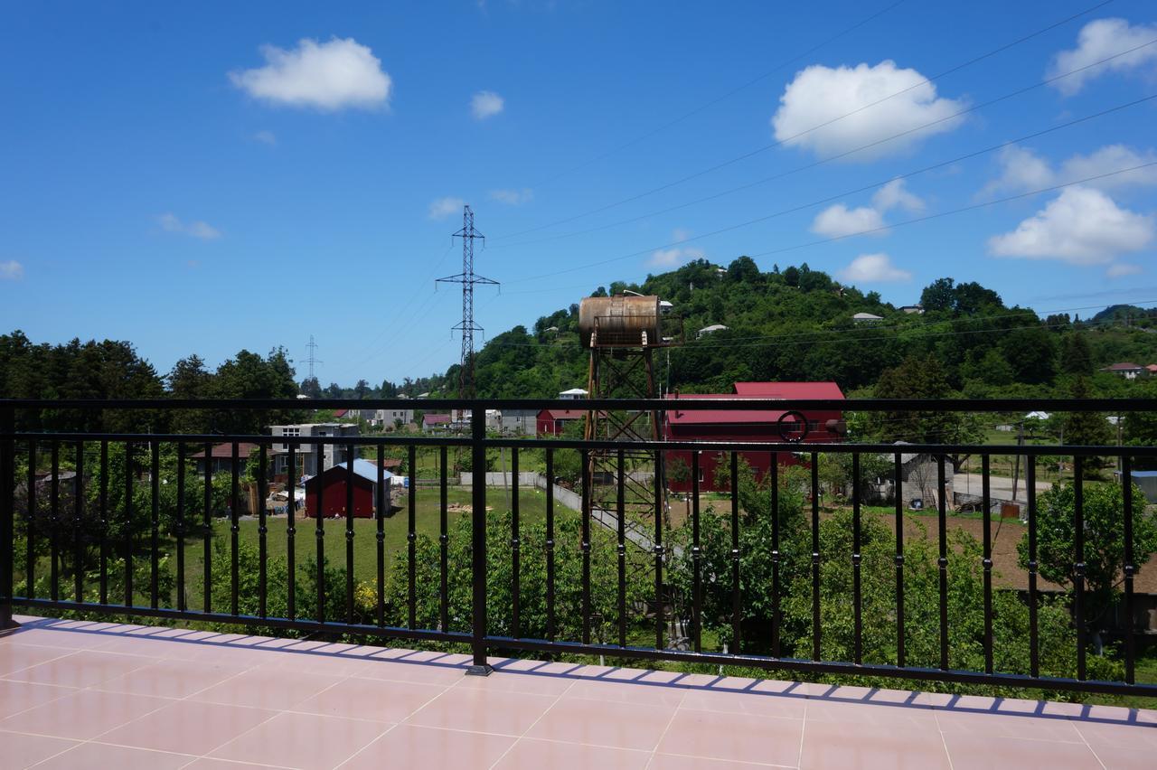 Villa Qero Batumi Esterno foto